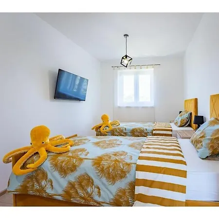 Tatjana Krk Comfortable 4* Linardići