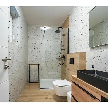 Hotell Tatjana Krk Comfortable Linardići